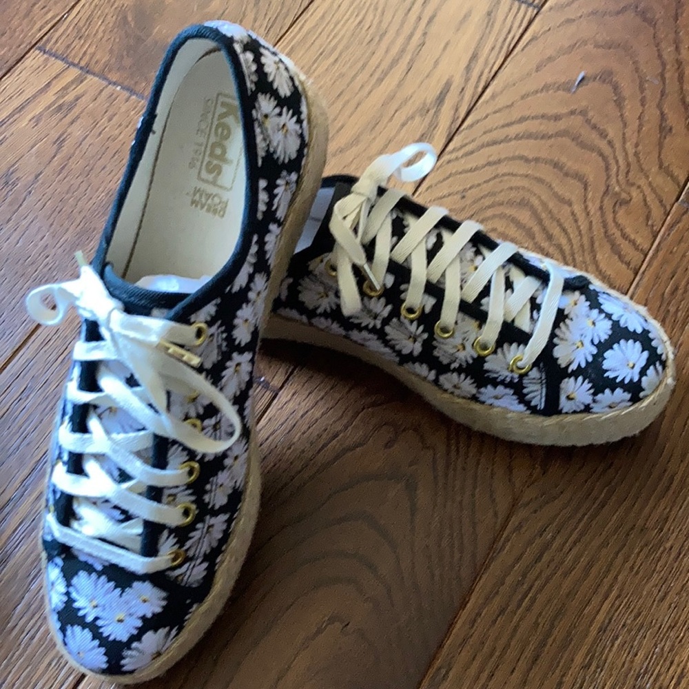 Keds Triple Kick Daisy black shoes size 8 - Picture 2 of 8